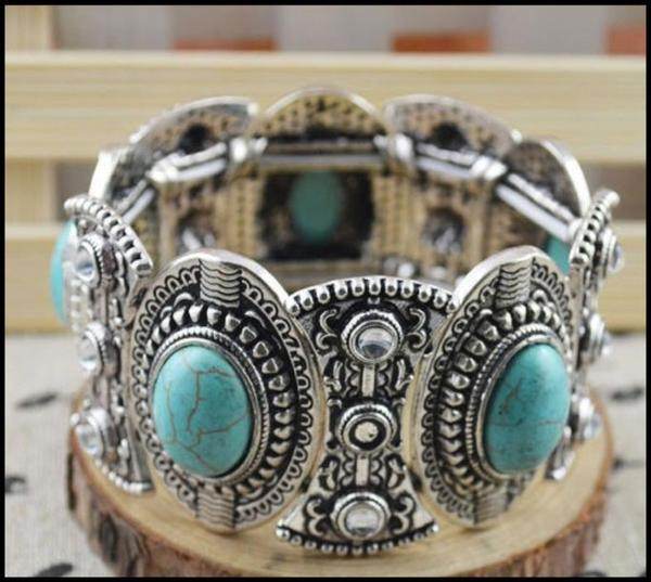 Following Current Jewelry Trends - West Coast Cowgirl