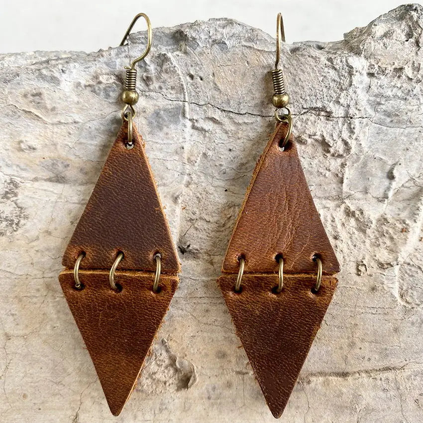 New Genuine Cow Leather Triangle Earrings for Women 2021 New Fold Crazy Horse Leather Leaf Dangle Earrings Jewelry Wholesale