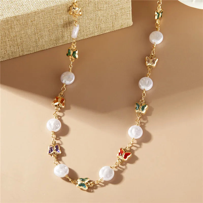 Exquisite Boho Candy Color Heart Shaped Crystal Bracelet for Women Fashion Charm Zircon Butterfly Pearl Metal Chain Bracelets