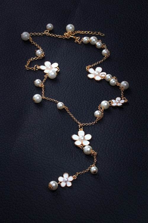 Mollys Flower Pearl Necklace - West Coast Cowgirl
